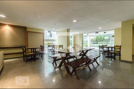 Apartamento à venda com 154m², 3 quartos e 2 vagasÁrea comum - Salão de festas