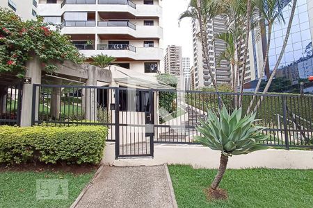 Apartamento à venda com 154m², 3 quartos e 2 vagasVista da Rua