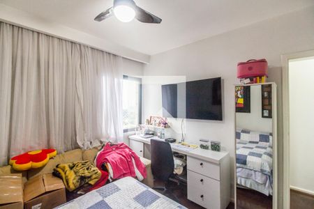 Apartamento à venda com 154m², 3 quartos e 2 vagasQuarto 3