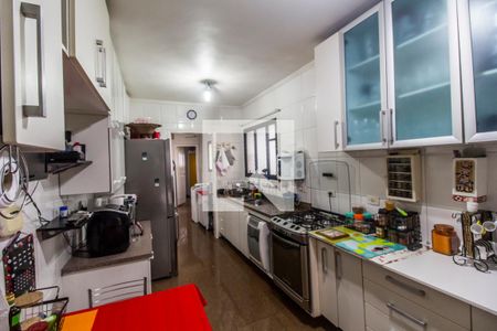 Apartamento à venda com 154m², 3 quartos e 2 vagasCozinha