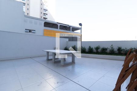 Apartamento para alugar com 41m², 2 quartos e 1 vagaÁrea comum - Churrasqueira