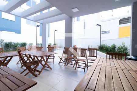 Apartamento para alugar com 41m², 2 quartos e 1 vagaÁrea comum - Churrasqueira
