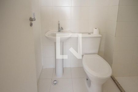 Apartamento para alugar com 41m², 2 quartos e sem vaga Apartamento para alugar com 41m², 2 quartos e sem vagaBanheiro