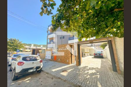 Apartamento para alugar com 65m², 2 quartos e 1 vagaFachada