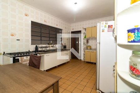 Casa à venda com 154m², 3 quartos e 2 vagasCozinha