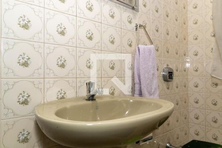 Casa à venda com 154m², 3 quartos e 2 vagasBanheiro da Suíte