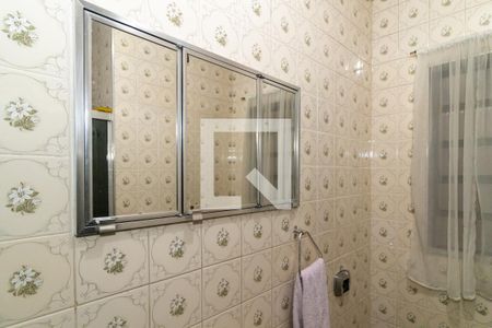 Casa à venda com 154m², 3 quartos e 2 vagasBanheiro da Suíte