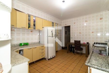 Casa à venda com 154m², 3 quartos e 2 vagasCozinha