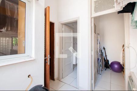 Apartamento à venda com 100m², 2 quartos e 1 vaga Apartamento à venda com 100m², 2 quartos e 1 vagaÁrea de Serviço