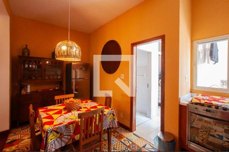 Apartamento à venda com 100m², 2 quartos e 1 vaga Apartamento à venda com 100m², 2 quartos e 1 vagaCozinha