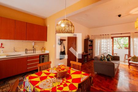 Apartamento à venda com 100m², 2 quartos e 1 vaga Apartamento à venda com 100m², 2 quartos e 1 vagaCozinha