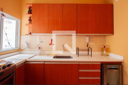 Apartamento à venda com 100m², 2 quartos e 1 vaga Apartamento à venda com 100m², 2 quartos e 1 vagaCozinha