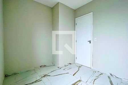 Quarto 2 de apartamento para alugar com 2 quartos, 43m² em Vila Itapegica, Guarulhos