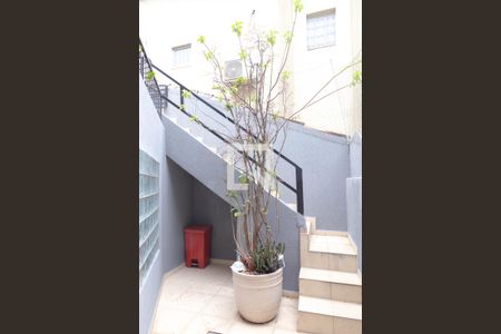 Casa à venda com 180m², 3 quartos e 2 vagasEscada Área gourmet