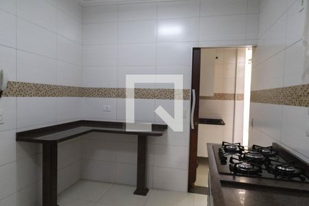 Casa à venda com 180m², 3 quartos e 2 vagasCozinha