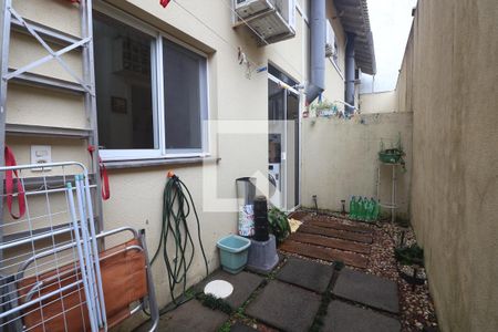 Casa de condomínio à venda com 151m², 3 quartos e 2 vagasÁrea externa