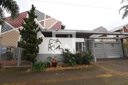 Casa de condomínio à venda com 151m², 3 quartos e 2 vagasFachada e portaria