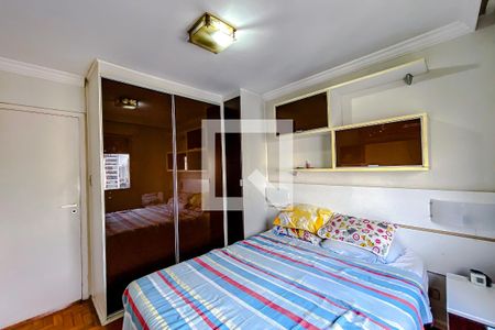 Apartamento à venda com 90m², 3 quartos e 1 vagaQuarto 2