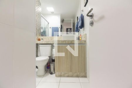 Apartamento à venda com 68m², 2 quartos e 1 vagaBanheiro Social 
