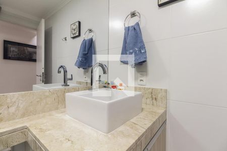 Apartamento à venda com 68m², 2 quartos e 1 vagaBanheiro Social 