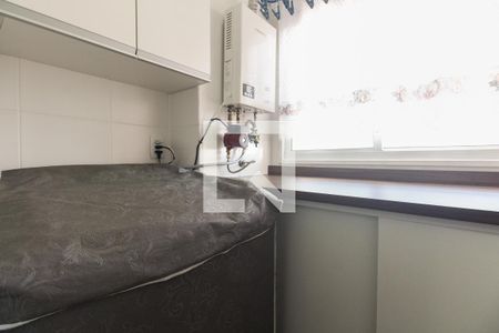 Apartamento à venda com 68m², 2 quartos e 1 vagaÁrea de Serviço 