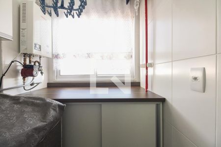 Apartamento à venda com 68m², 2 quartos e 1 vagaÁrea de Serviço 