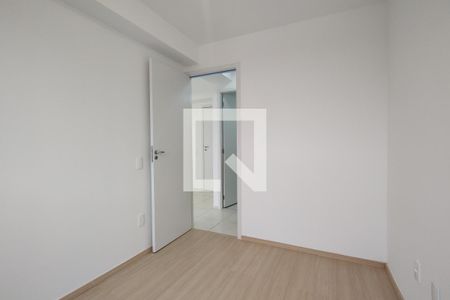 Quarto 1 de apartamento para alugar com 2 quartos, 48m² em Camorim, Rio de Janeiro