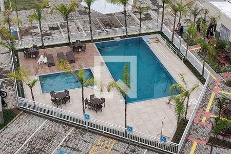 Apartamento para alugar com 48m², 2 quartos e 1 vaga Apartamento para alugar com 48m², 2 quartos e 1 vagaÁrea comum - Piscina