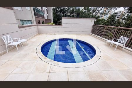 Apartamento à venda com 56m², 2 quartos e 1 vagaÁrea comum - Piscina