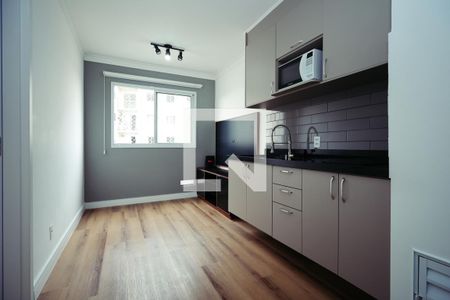 Sala e Cozinha de kitnet/studio à venda com 1 quarto, 23m² em Sacoma, São Paulo