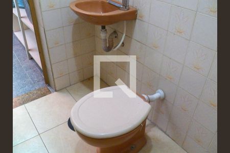 Casa à venda com 148m², 3 quartos e 2 vagasBanheiro 1