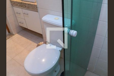 Casa à venda com 148m², 3 quartos e 2 vagasBanheiro da Suíte