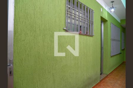 Casa à venda com 148m², 3 quartos e 2 vagasCorredor