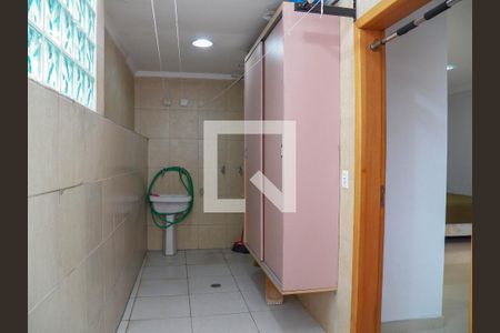 Casa à venda com 148m², 3 quartos e 2 vagasÁrea de Serviço