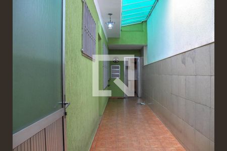 Casa à venda com 148m², 3 quartos e 2 vagasCorredor