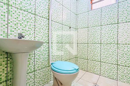 Banheiro de casa para alugar com 1 quarto, 35m² em Jardim Ema, Guarulhos