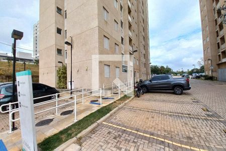 Apartamento à venda com 54m², 2 quartos e 1 vaga Apartamento à venda com 54m², 2 quartos e 1 vagaFachada do Bloco