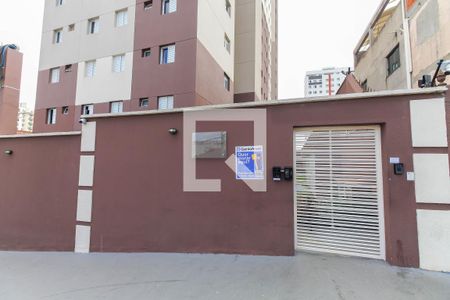 Apartamento à venda com 37m², 2 quartos e sem vaga Apartamento à venda com 37m², 2 quartos e sem vagaFachada