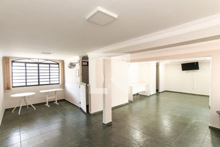 Apartamento à venda com 66m², 3 quartos e 1 vaga Apartamento à venda com 66m², 3 quartos e 1 vagaÁrea comum - Salão de festas 2