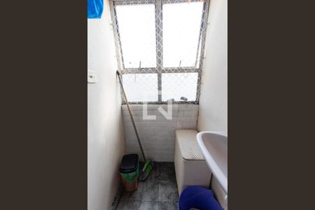 Apartamento à venda com 66m², 3 quartos e 1 vaga Apartamento à venda com 66m², 3 quartos e 1 vagaCozinha e Área de Serviço