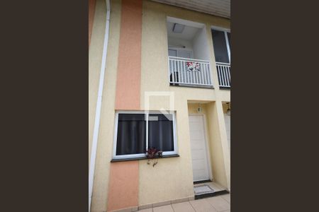 Casa à venda com 75m², 2 quartos e 1 vagaFachada