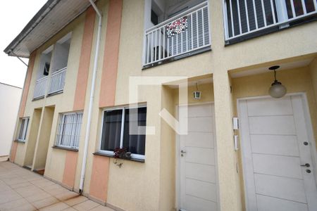 Casa à venda com 75m², 2 quartos e 1 vagaFachada