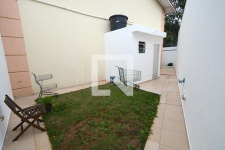 Casa à venda com 75m², 2 quartos e 1 vagaÁrea comum