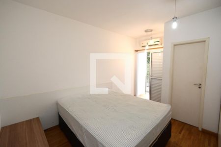 Suíte 1 de casa à venda com 2 quartos, 75m² em Vila Arriete, São Paulo