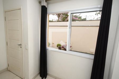 Sala de casa à venda com 2 quartos, 75m² em Vila Arriete, São Paulo