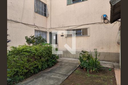 Apartamento à venda com 45m², 2 quartos e 1 vaga Apartamento à venda com 45m², 2 quartos e 1 vagaFachada e portaria