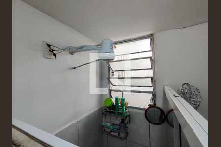 Apartamento à venda com 45m², 2 quartos e 1 vaga Apartamento à venda com 45m², 2 quartos e 1 vagaBanheiro Corredor