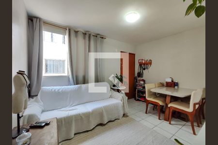 Sala de apartamento à venda com 2 quartos, 45m² em Estácio, Rio de Janeiro