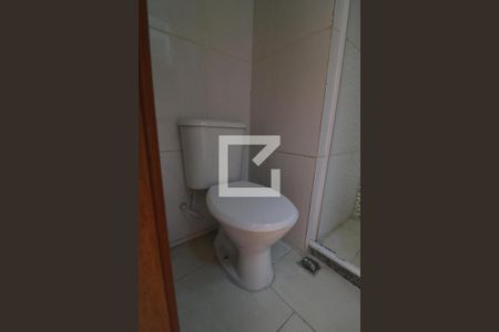 Apartamento para alugar com 60m², 2 quartos e sem vagaBanheiro da Suíte