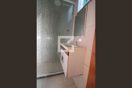 Apartamento para alugar com 60m², 2 quartos e sem vagaBanheiro da Suíte